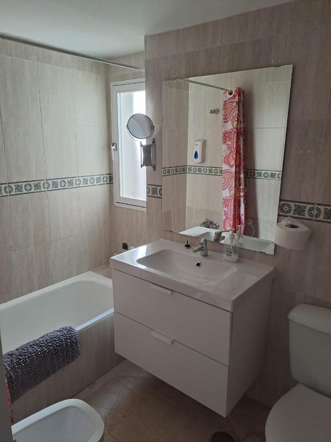 Apartamento Entero En Los Jardines De Murillo Севиля Екстериор снимка