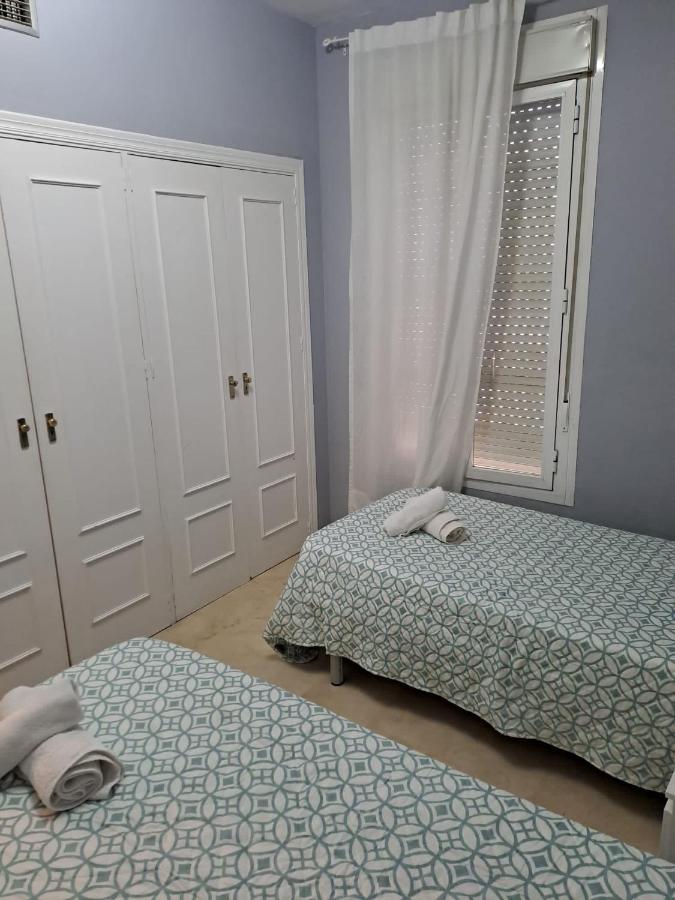 Apartamento Entero En Los Jardines De Murillo Севиля Екстериор снимка